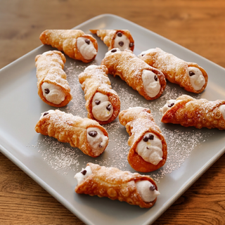 Italian Cannoli & Cream